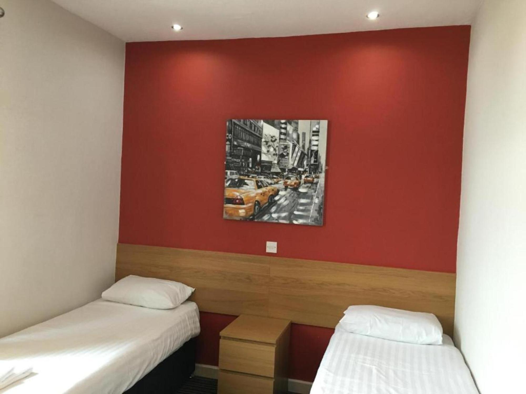Oyo Wave Crest Hotel Блекпул Екстериор снимка