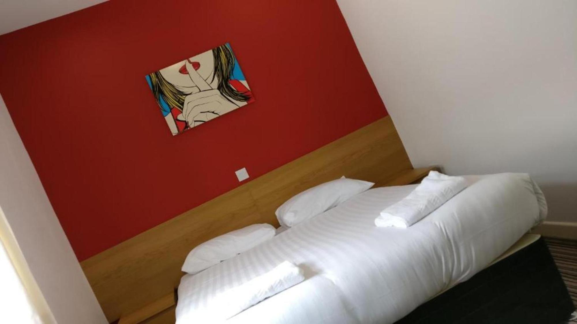Oyo Wave Crest Hotel Блекпул Екстериор снимка